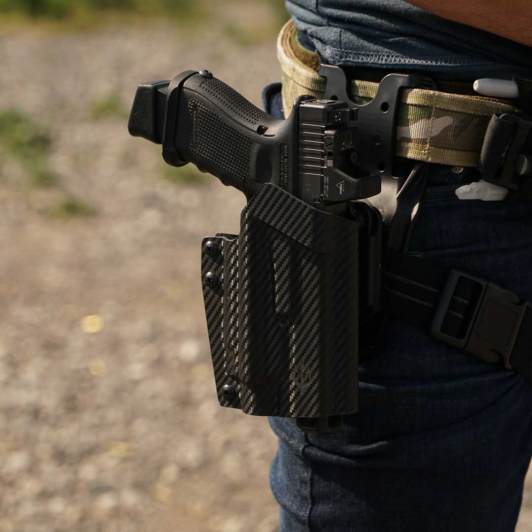 Black-Trident-Thor-Kydex-Pistolen-Holster--Waffenholster-Glock-carbon-schwarz-1.jpg