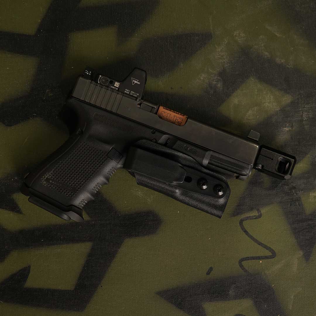 Black-Trident-Kydex-Triggerguard-glock-iwb-clip-mounted.jpg