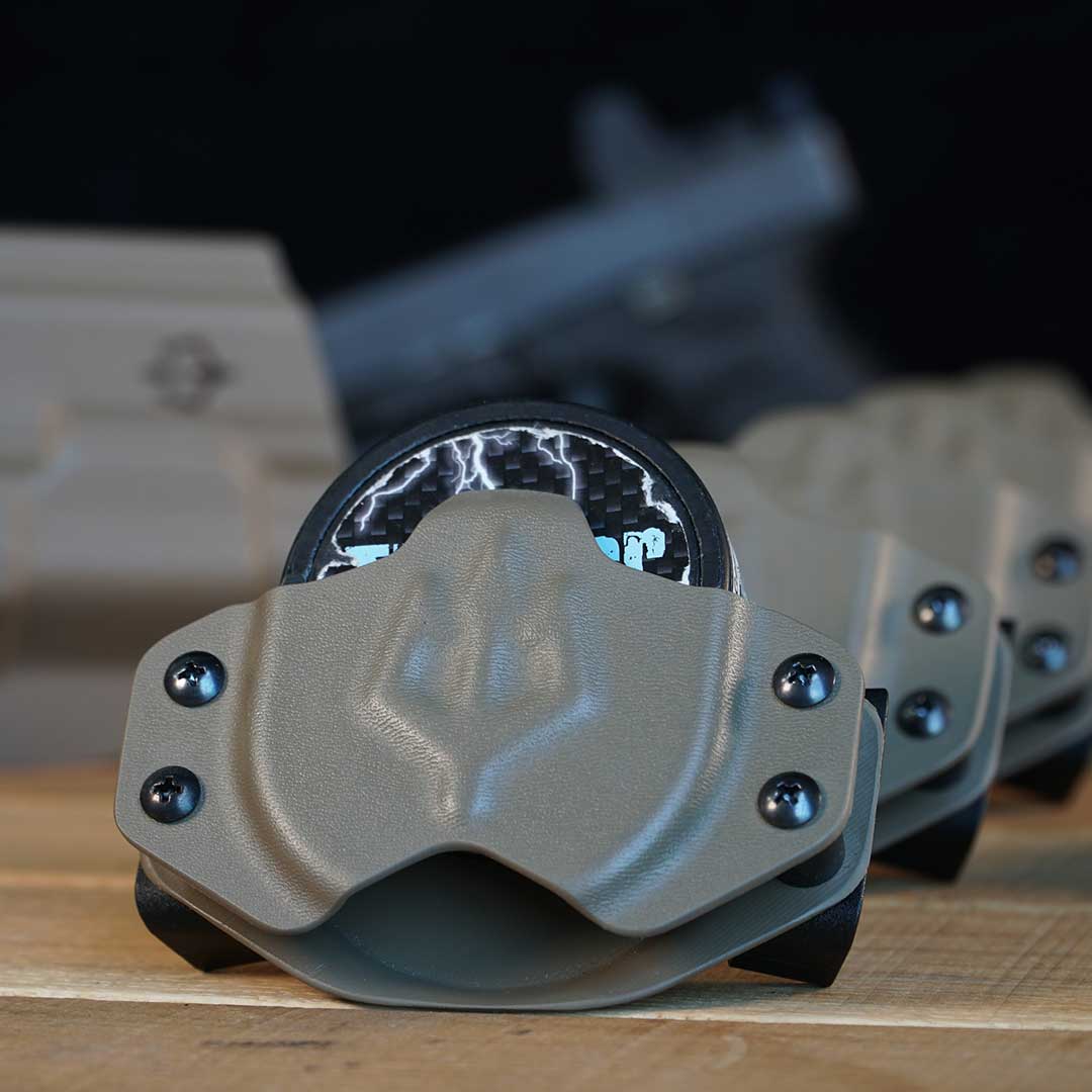 Black-Trident-Kydex-Snus-Carrier-olive-multiple.jpg