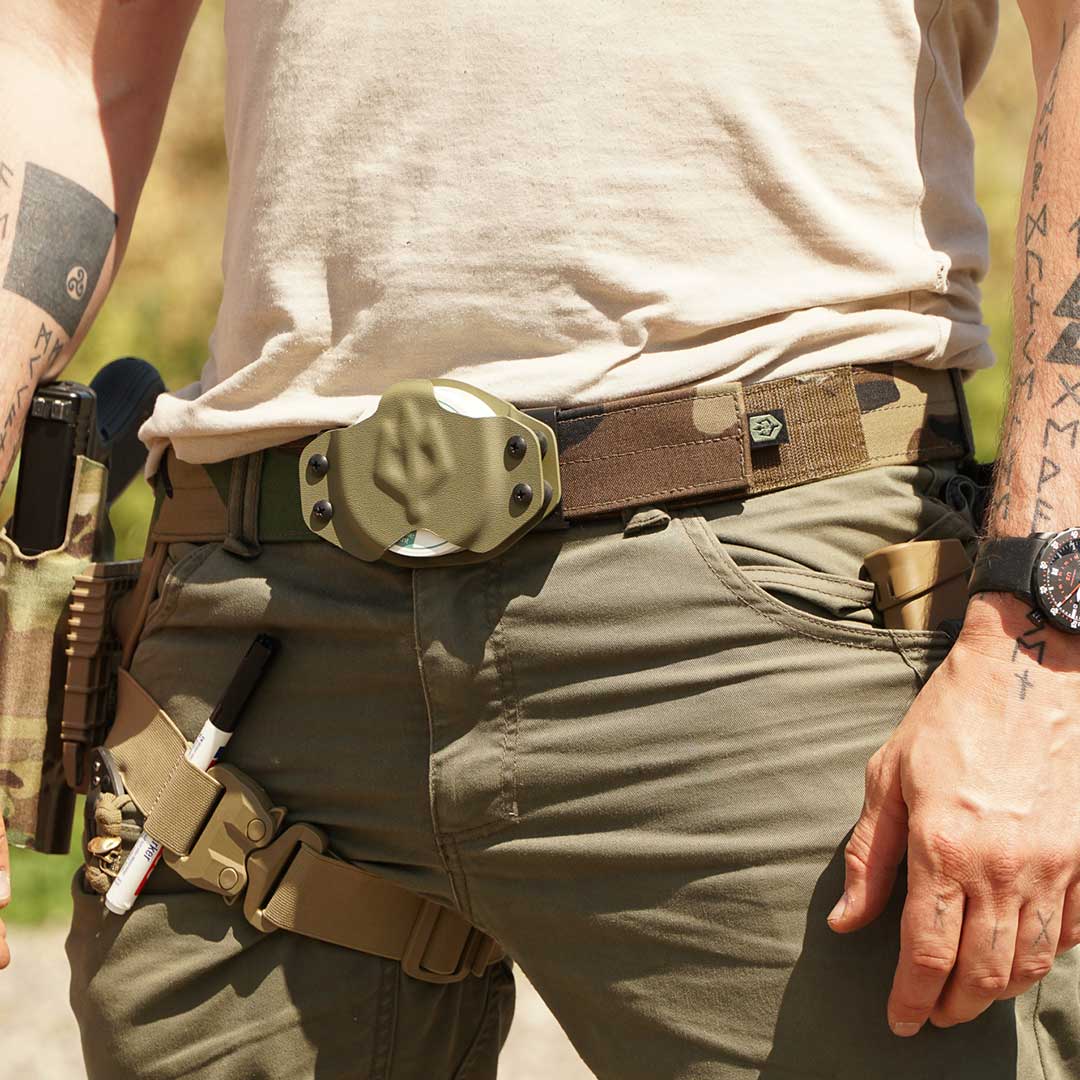 Black-Trident-Kydex-Snus-Carrier-range-belt-glock-olive.jpg