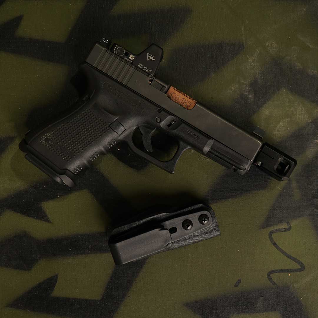 Black-Trident-Kydex-Triggerguard-glock-rmr-iwb-clip.jpg