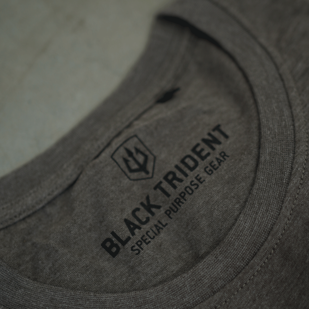 shirts-grey-detail.gif